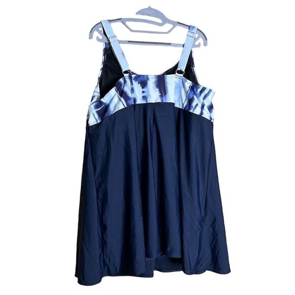Avenue Women's Plus Size 22 Blue Tie-Dye Swimdress - Picture 5 of 9